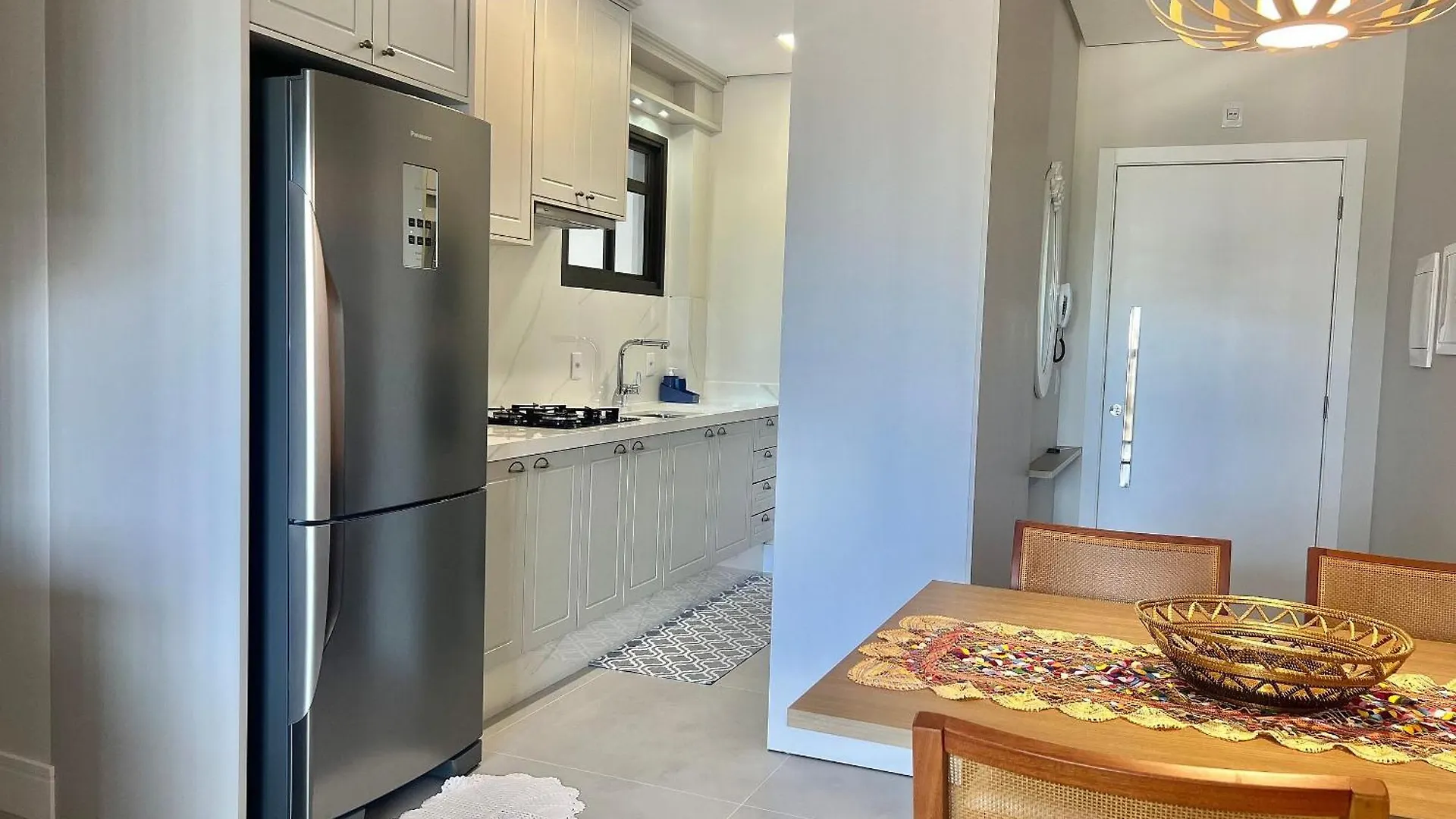 Lindo Apartamento! 100M Da Praia Grande! Ec01I جوفيرنادور سيلسو راموس 0*,  البرازيل